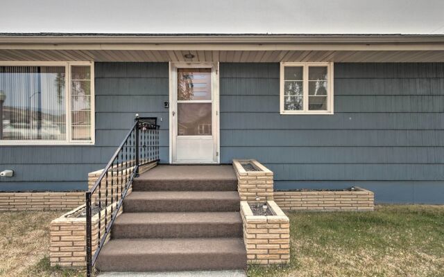 Nostalgic & Retro Anaconda Home, Walk to Town