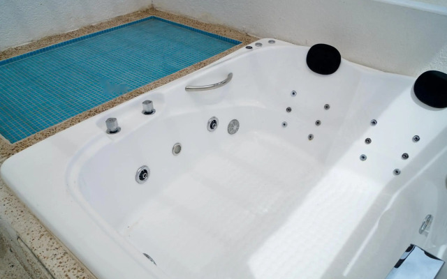 PH con Jacuzzi de Espacio Yocte en Acapulco Diamante