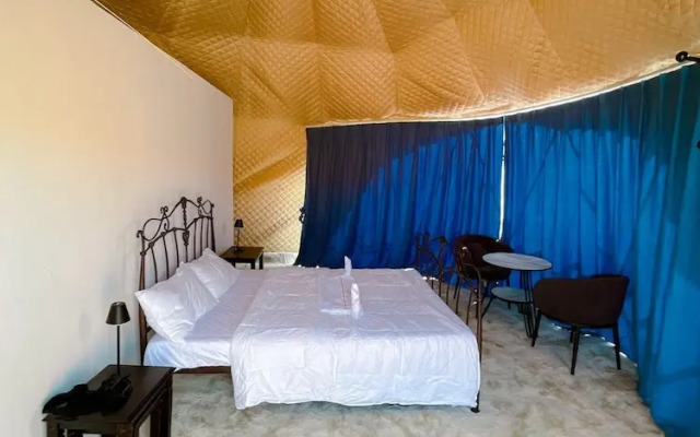 Luxury Desert Camp Oman