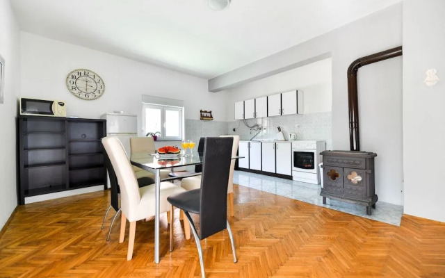 Villa Medun- private pool, bbq, parking, airconditioning