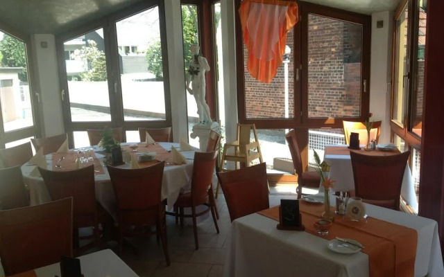 Hotel Restaurant Flora
