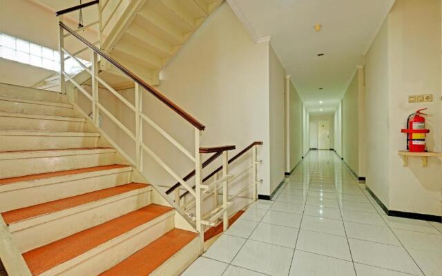 Super OYO 389 Sky Guesthouse