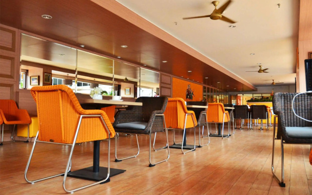Centro City Service Apartment