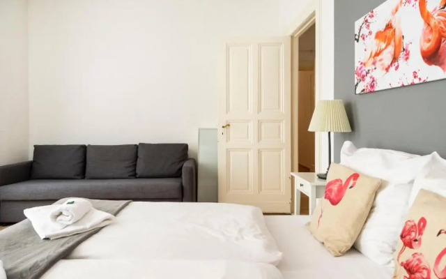 Big City Aprtment in Berlin-Friedrichshain