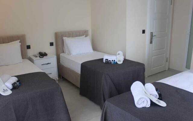 Aziziya Suit Hotel