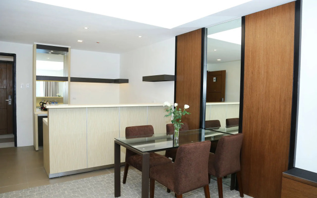 Arterra Hotel and Resort