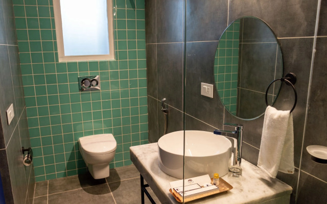 The Sierra - A Luxury Stay