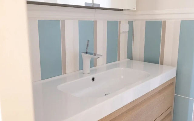 2ndhomes 144 m2 Stylish 3BR Center Home