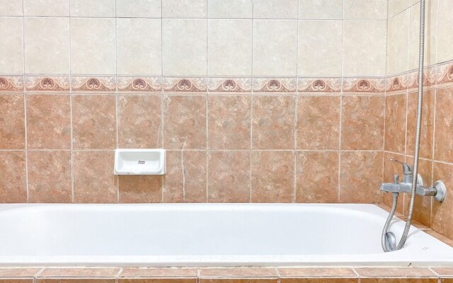 Best Deal And Cozy 2Br Puri Garden Apartment