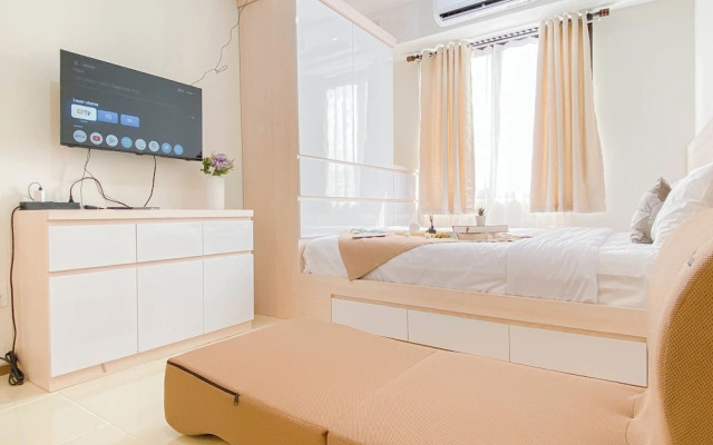 Warm Neutral Studio Room At Meikarta Apartment