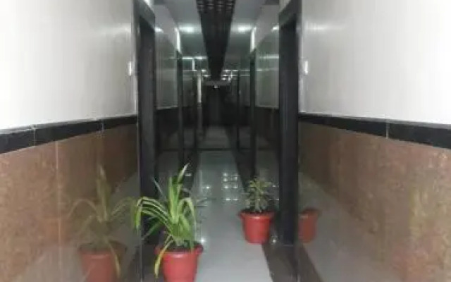 Hotel Sai Galaxy Inn