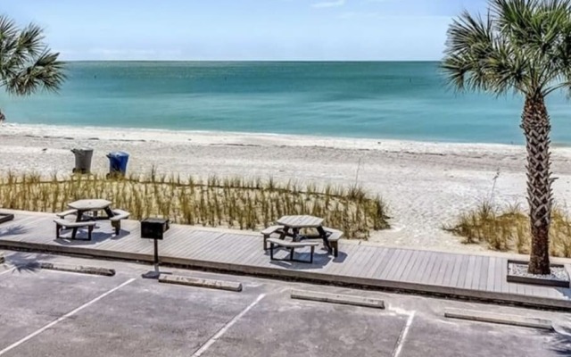 Sunset Chateau Beach Condo Star5vacations