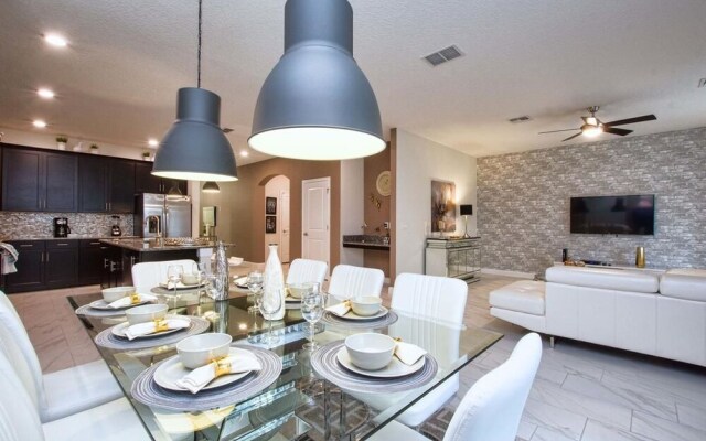 Amazing House! Storey Lake - 4725SHD