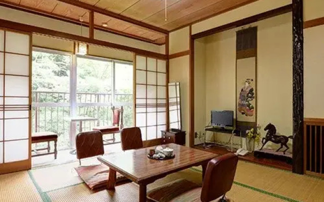 Motoyu Koyokan