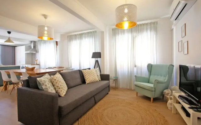 Sofisara in Tavira With 2 Bedrooms and 1 Bathrooms