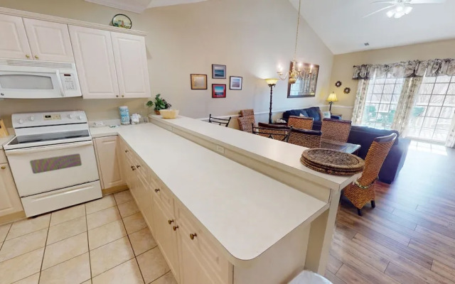 Magnolia Pointe 4877-302 2 Bedroom Condo