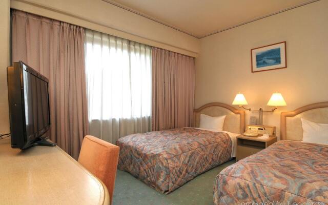 Takarazuka Washington Hotel