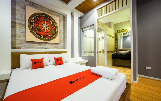 RedDoorz Plus Reun Rattana Rattanathibet