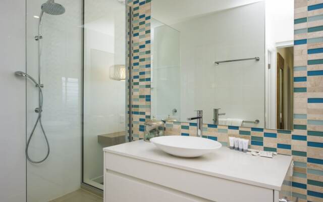1 Bright Point Apartment 1504