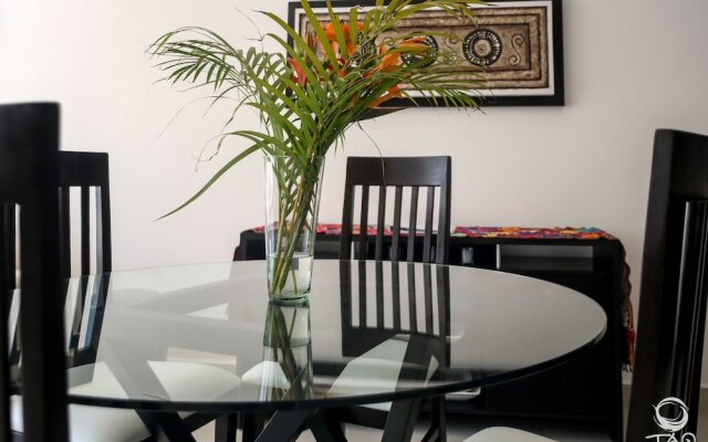 HIRA Penthouse1 Pristine 2 BR by Gate48