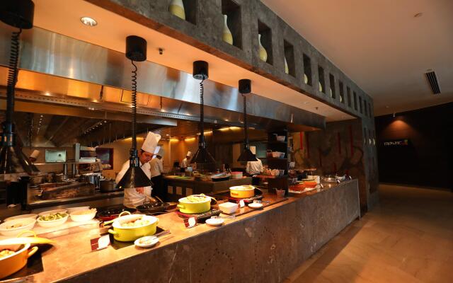 Crowne Plaza Greater Noida by IHG
