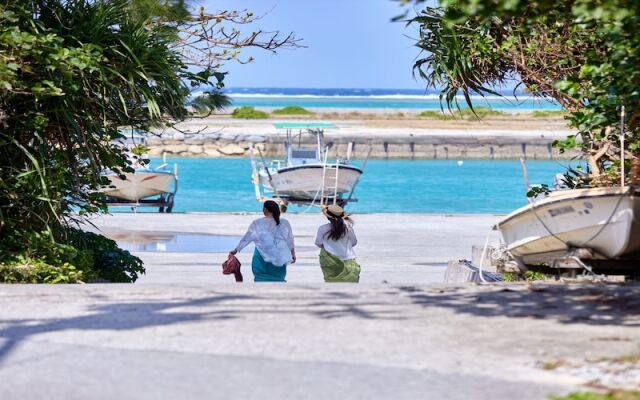 The Pool & Sauna Villa MOTOBU