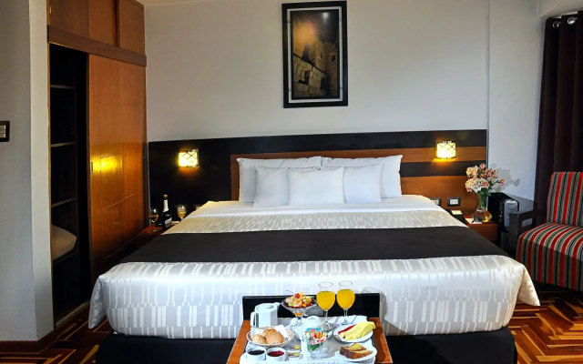 Polo Cusco Suites