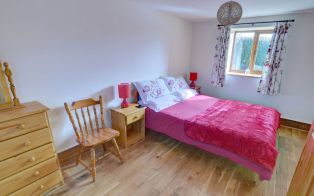 Holiday Home Penrhyncoch