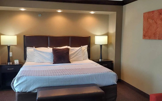 Parkwood Inn & Suites