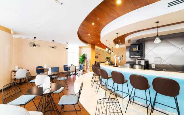 ibis Hong Kong Central And Sheung Wan