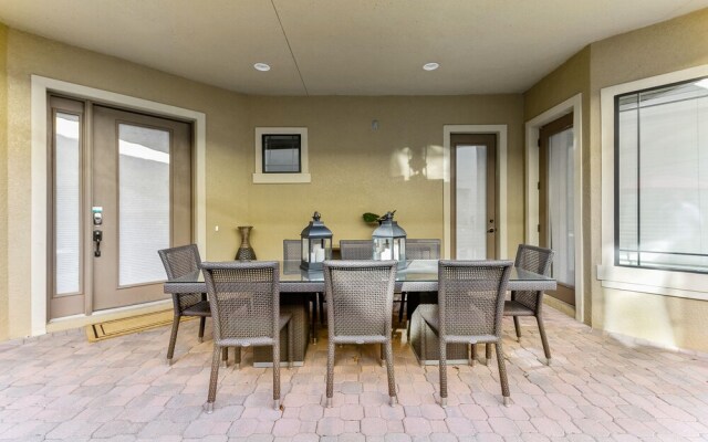 Rvh_374r Golden 6 Bedroom Home