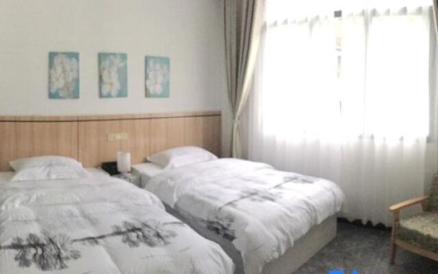 Yishan Bangshui Inn