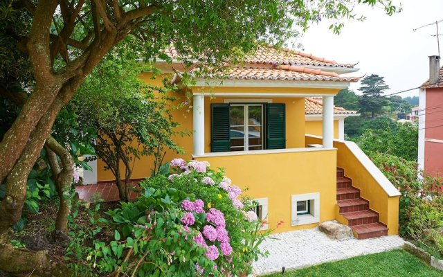 Villa With One Bedroom In Sintra, With Private Pool, Enclosed Garden And Wifi