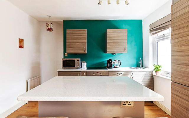 A Tranquil One-bedroom Flat Near Brockwell Park