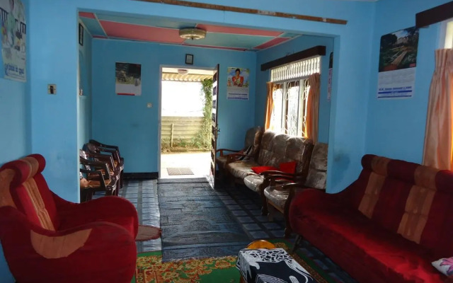 Lake View Holiday Home