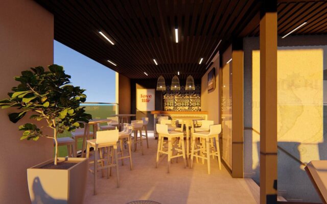 Royal HPM Hotel