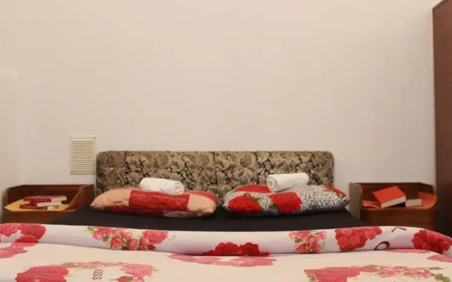 HoneyLike Hostel Tbilisi