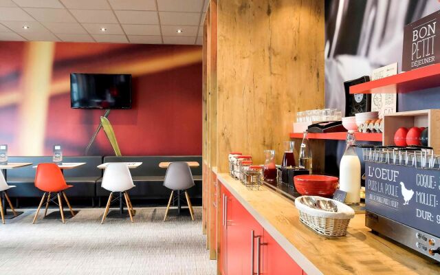 ibis Saint Quentin Basilique