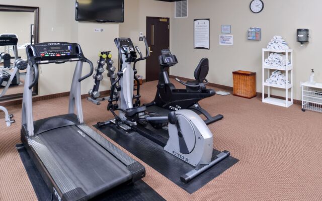 Staybridge Suites O'Fallon Chesterfield by IHG