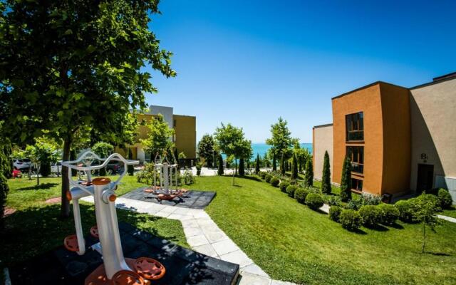 Destination Bulgaria 2000 Summer Private Apartments Crown, Imperial, Panorama