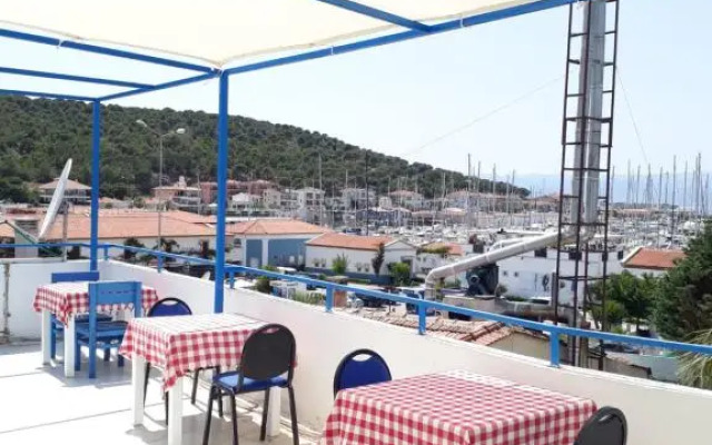 Otel  A