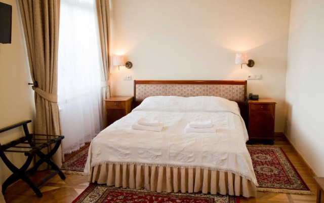 Polonia Hotel