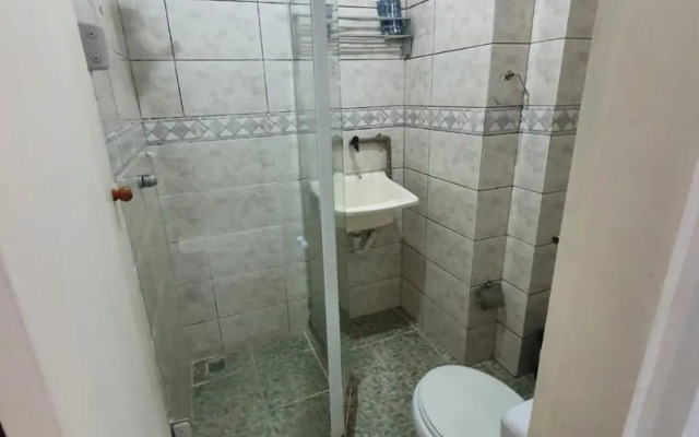 Lindo e Barato, Av Copacabana 479/301