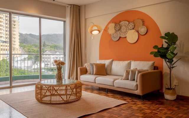 Star Regency by Plush