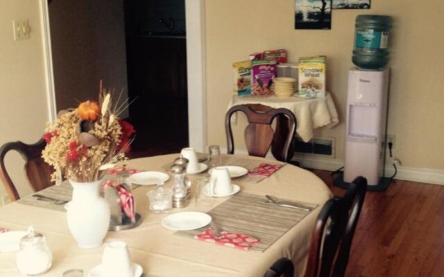 Mackenzie House B&B by Elevate Rooms