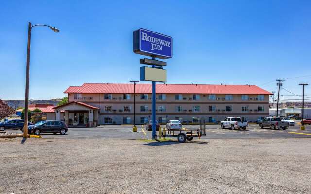 Rodeway Inn Farmington