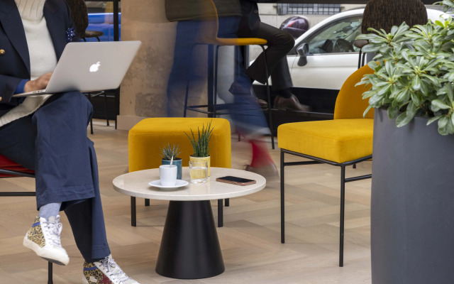 Le 12 Hotel