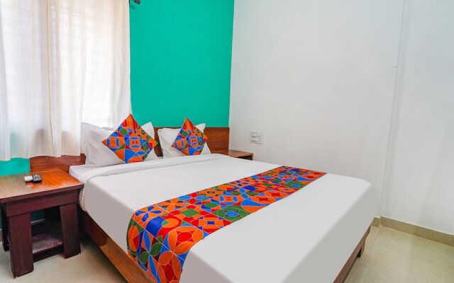 Fabhotel Metro Suites