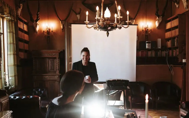 Bårdshaug Herregård