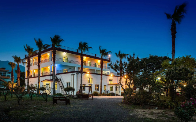 Jeju Olleh Windmill Pension and Guesthouse